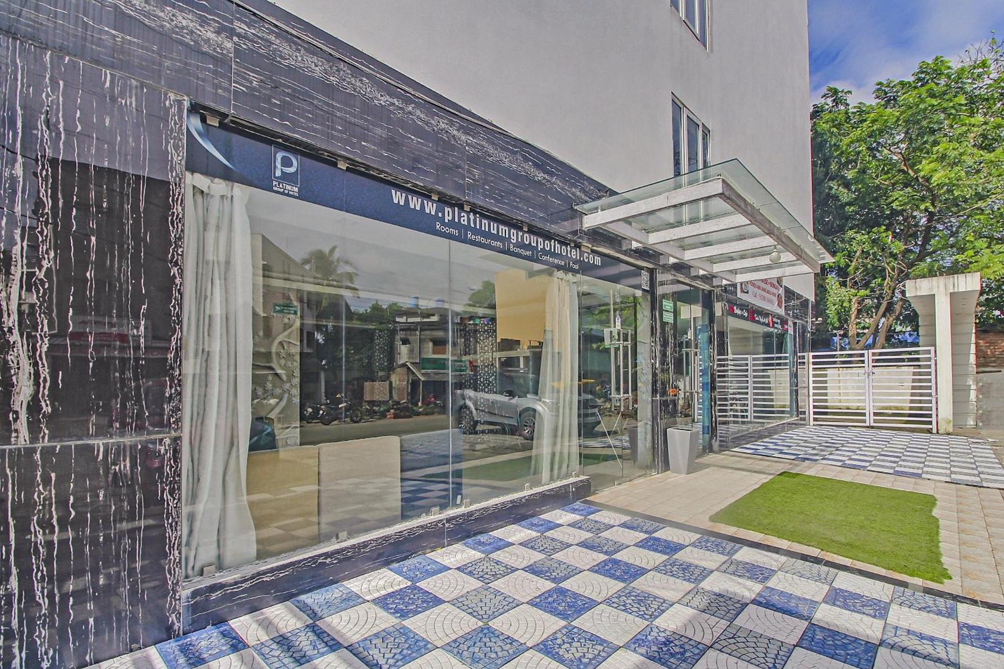 Super Townhouse Oak The Platinum Studio New Town Exteriér fotografie